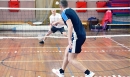В упорной борьбе В упорной борьбе